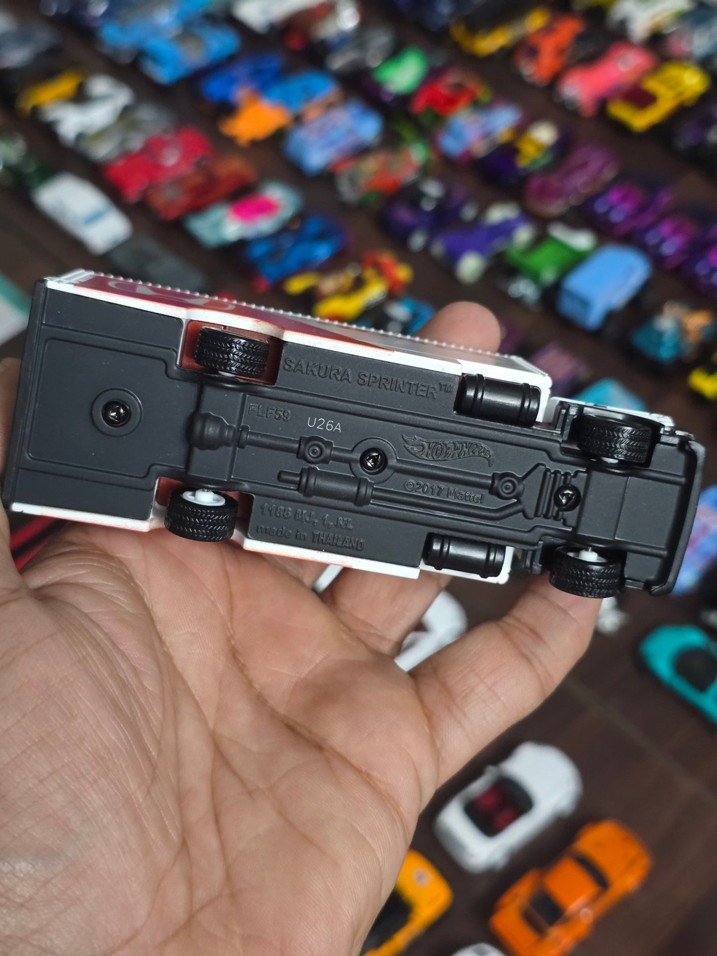 Premium Hot Wheels Honda Sakura Sprinter (Uncarded - New) - Kinder Logs