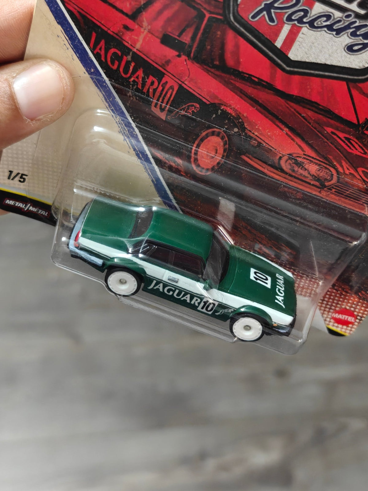 Premium Hot Wheels Jaguar XJS - Vintage Racing (Imported) - Kinder Logs