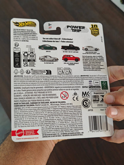 Premium Hot Wheels Jeep Grand Cherokee Trackhawk - Power Trip (Imported) - Kinder Logs