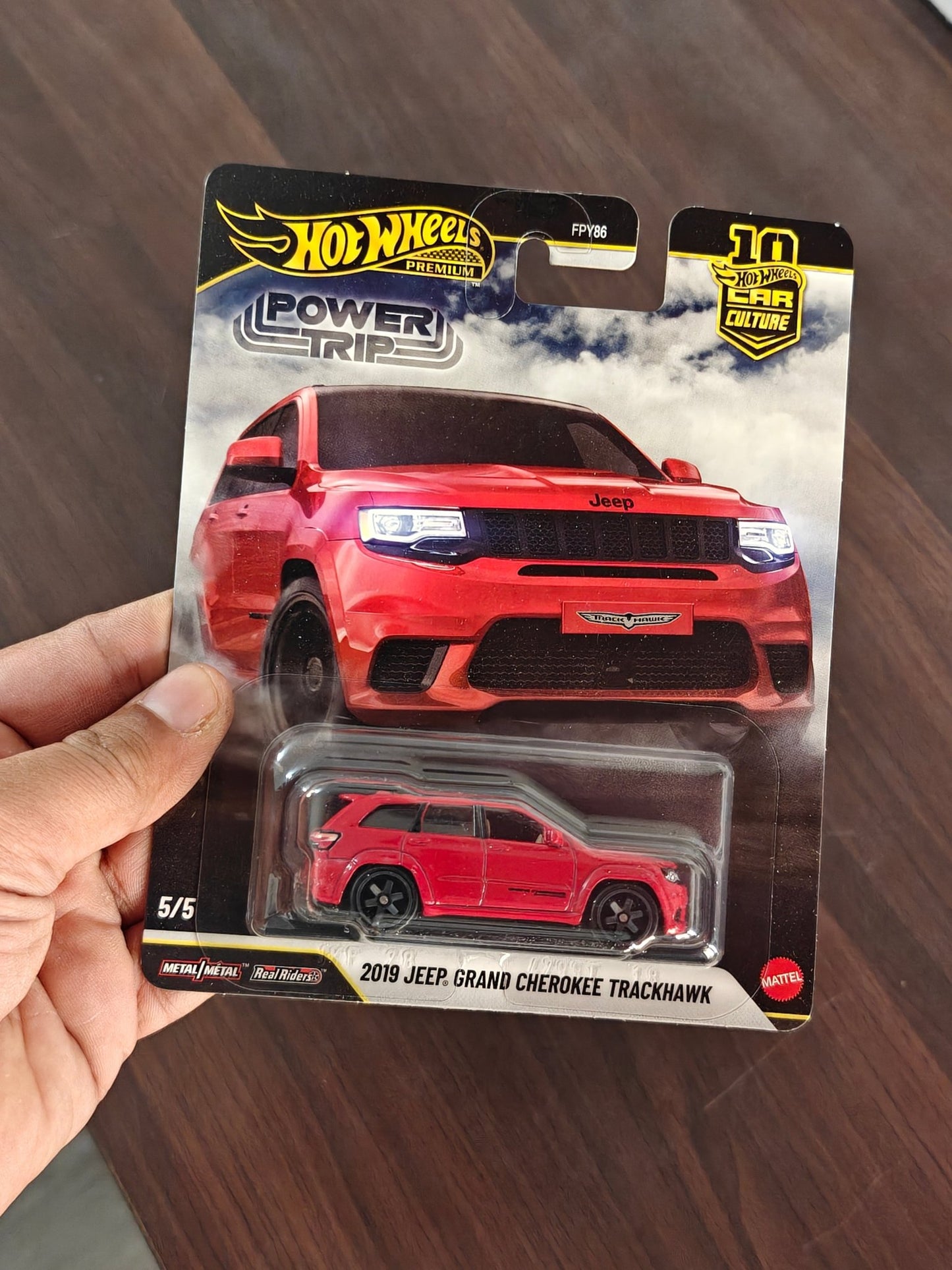 Premium Hot Wheels Jeep Grand Cherokee Trackhawk - Power Trip (Imported) - Kinder Logs