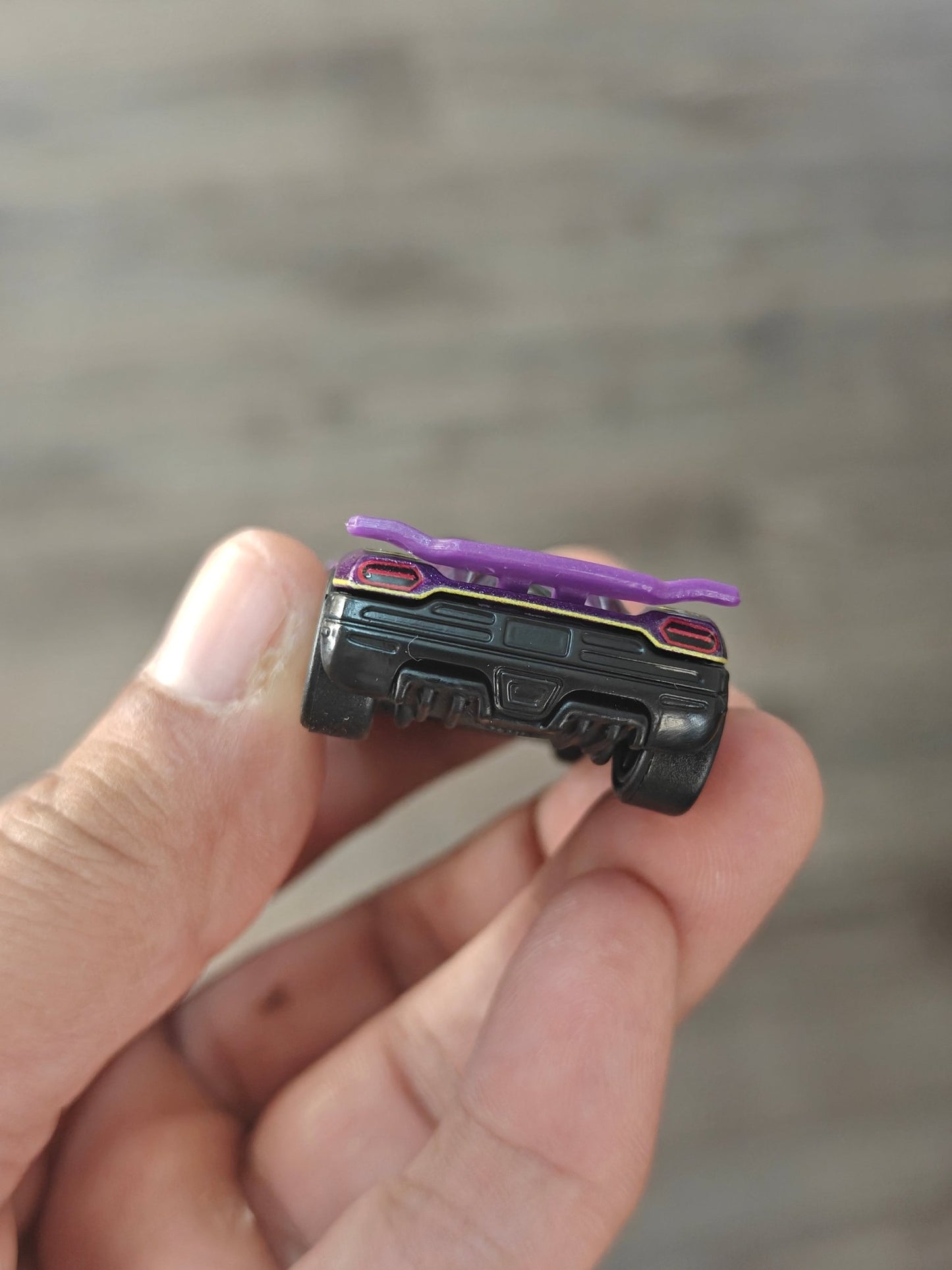 Premium Hot Wheels Koenigsegg Agera R - Purple (Uncarded - New) - Kinder Logs
