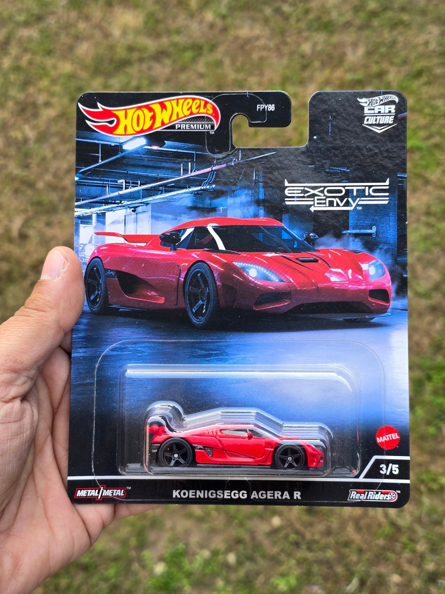 Premium Hot Wheels Koenigsegg Agera R - Red (Exotic Envy) - Kinder Logs