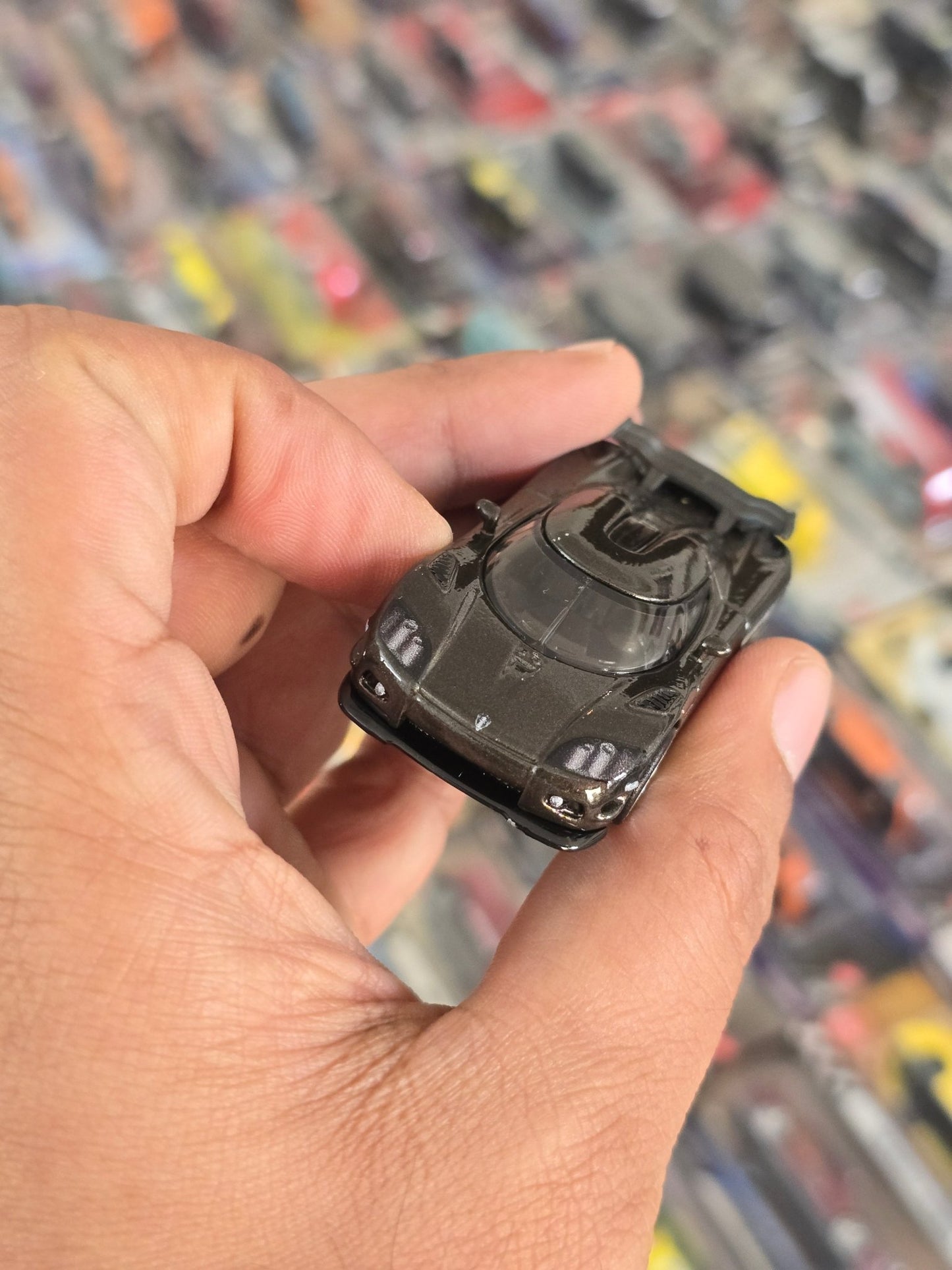Premium Hot Wheels Koenigsegg CCXR (Uncarded) - Kinder Logs