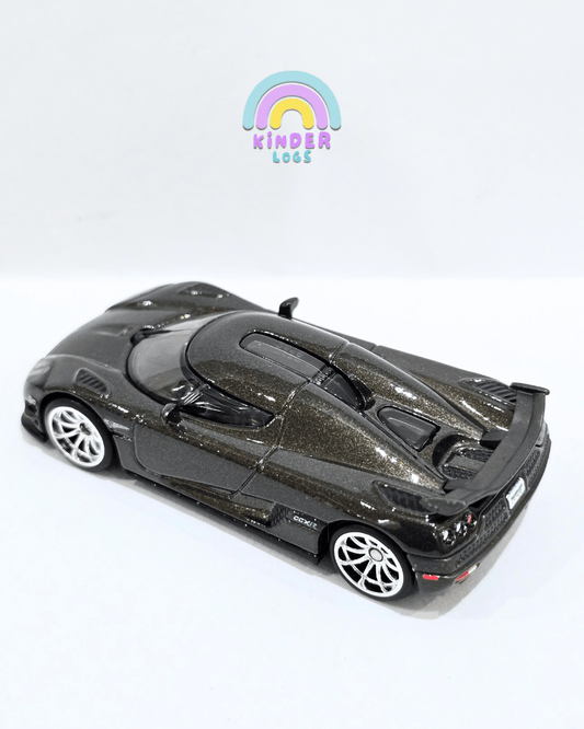 Premium Hot Wheels Koenigsegg CCXR (Uncarded) - Kinder Logs