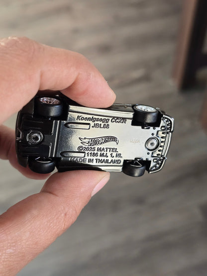 Premium Hot Wheels Koenigsegg CCXR (Uncarded - New) - Kinder Logs