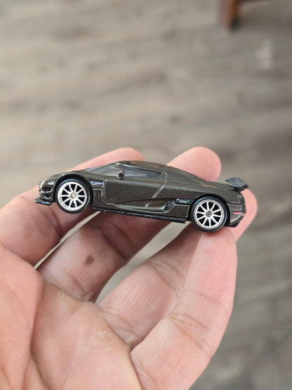 Premium Hot Wheels Koenigsegg CCXR (Uncarded - New) - Kinder Logs