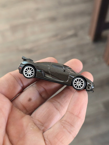 Premium Hot Wheels Koenigsegg CCXR (Uncarded - New) - Kinder Logs