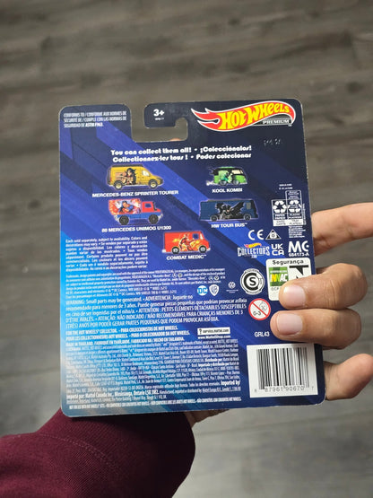 Premium Hot Wheels Kool Kombi - DC Green Lantern (Imported) - Kinder Logs