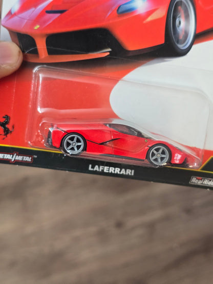 Premium Hot Wheels LaFerrari - Euro Speed (Imported) - Kinder Logs