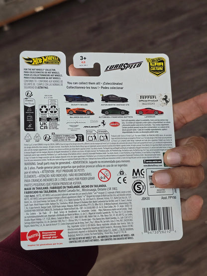 Premium Hot Wheels LaFerrari - Euro Speed (Imported) - Kinder Logs