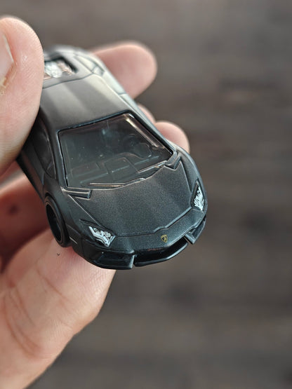 Premium Hot Wheels Lamborghini Aventador Coupe (Uncarded - New) - Kinder Logs