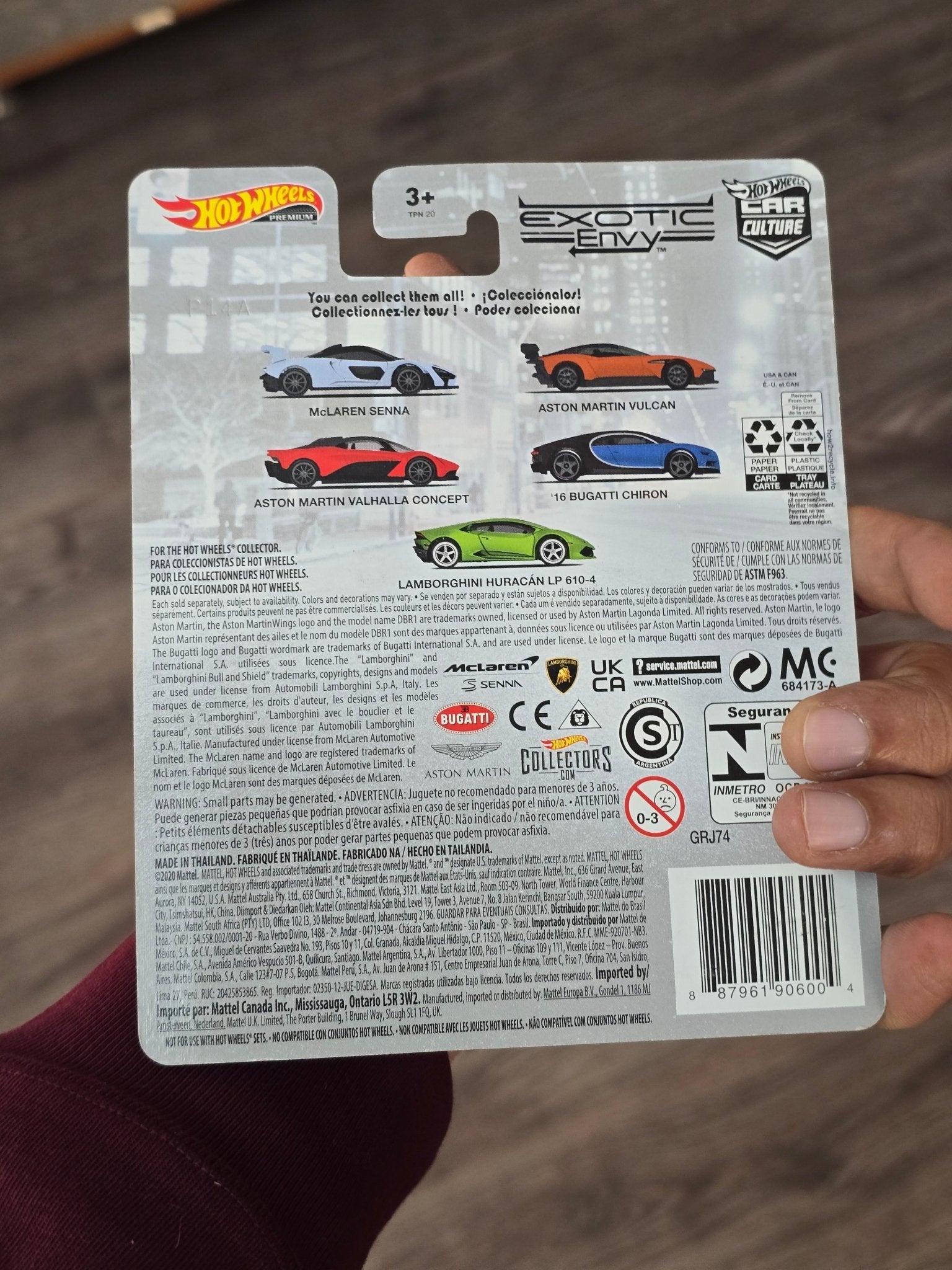 Premium Hot Wheels Lamborghini Huracan LP 610 - 4 (Imported) - Kinder Logs