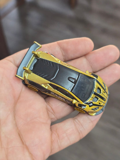 Premium Hot Wheels Lamborghini Huracan LP620 - 2 Super Trofeo (Uncarded - New) - Kinder Logs