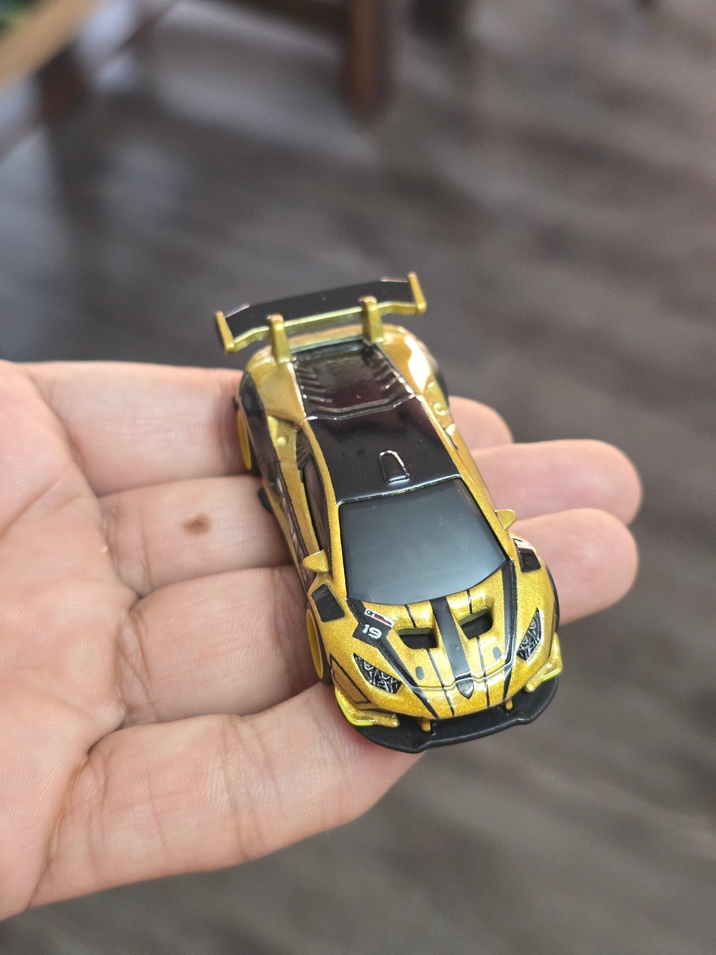 Premium Hot Wheels Lamborghini Huracan LP620 - 2 Super Trofeo (Uncarded - New) - Kinder Logs