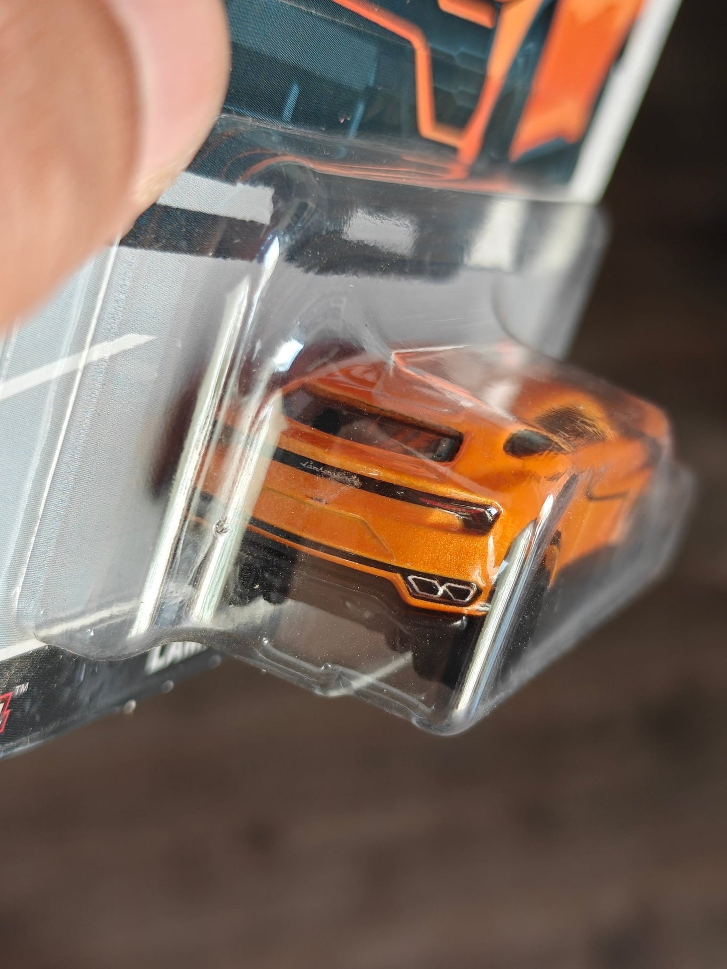 Premium Hot Wheels Lamborghini URUS - Auto Strasse (Imported) - Kinder Logs