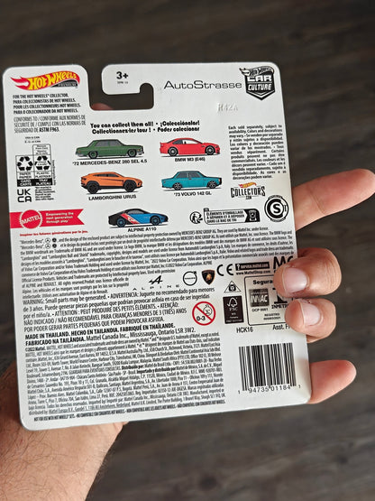 Premium Hot Wheels Lamborghini URUS - Auto Strasse (Imported) - Kinder Logs