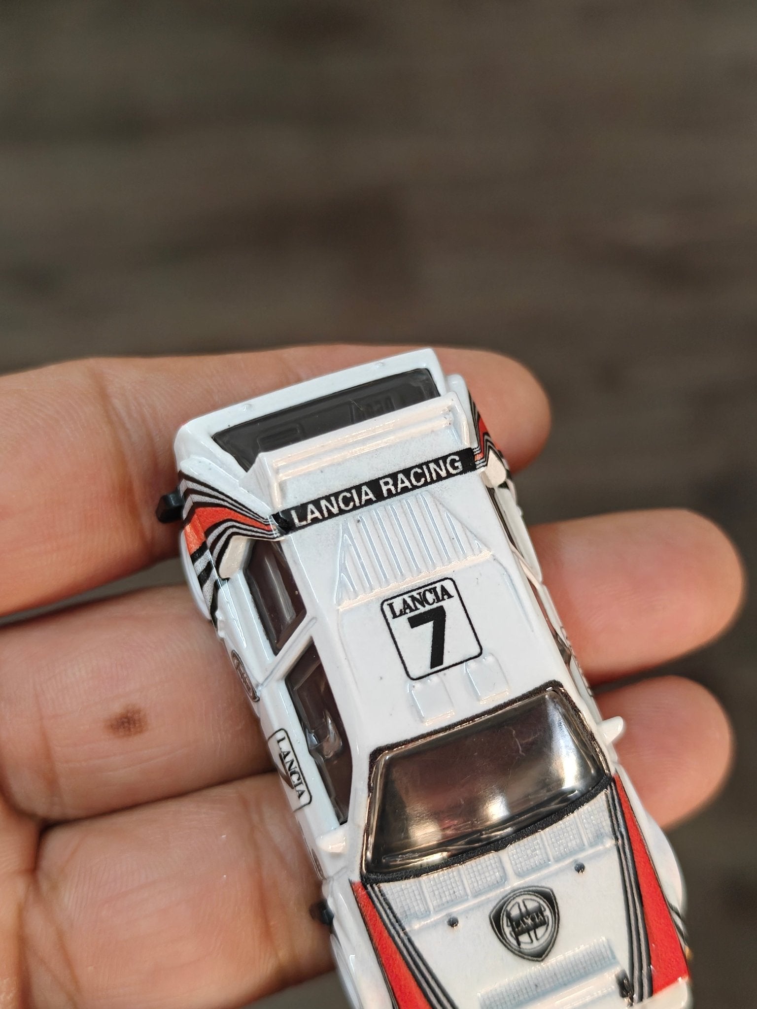 Premium Hot Wheels Lancia Delta S4 - White (Uncarded - New) - Kinder Logs