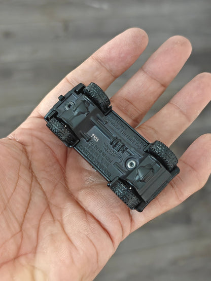Premium Hot Wheels Land Rover Defender 110 (Uncarded - New) - Kinder Logs