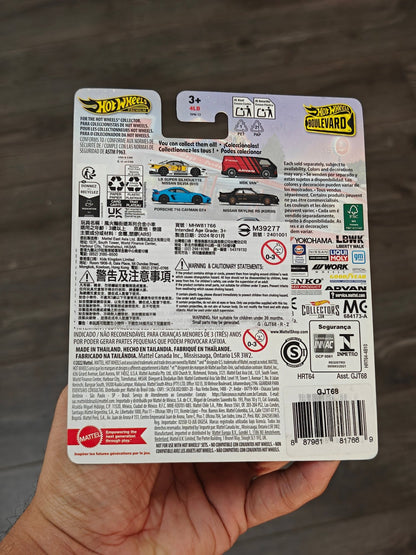 Premium Hot Wheels LB Super Silhouette Nissan Silvia S15 Liberty Walk (Imported) - Kinder Logs
