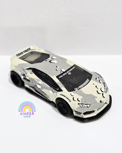 Premium Hot Wheels LB - Works Lamborghini Huracan (Uncarded) - Kinder Logs