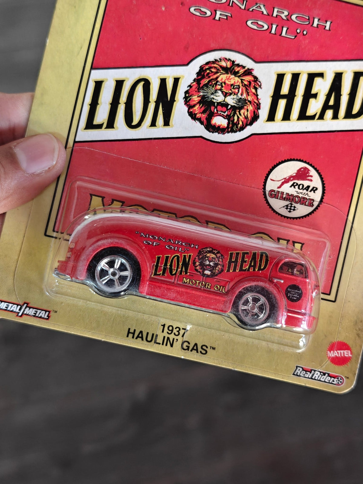 Premium Hot Wheels 'Lion Head' 1937 Haulin' Gas (Imported) - Kinder Logs