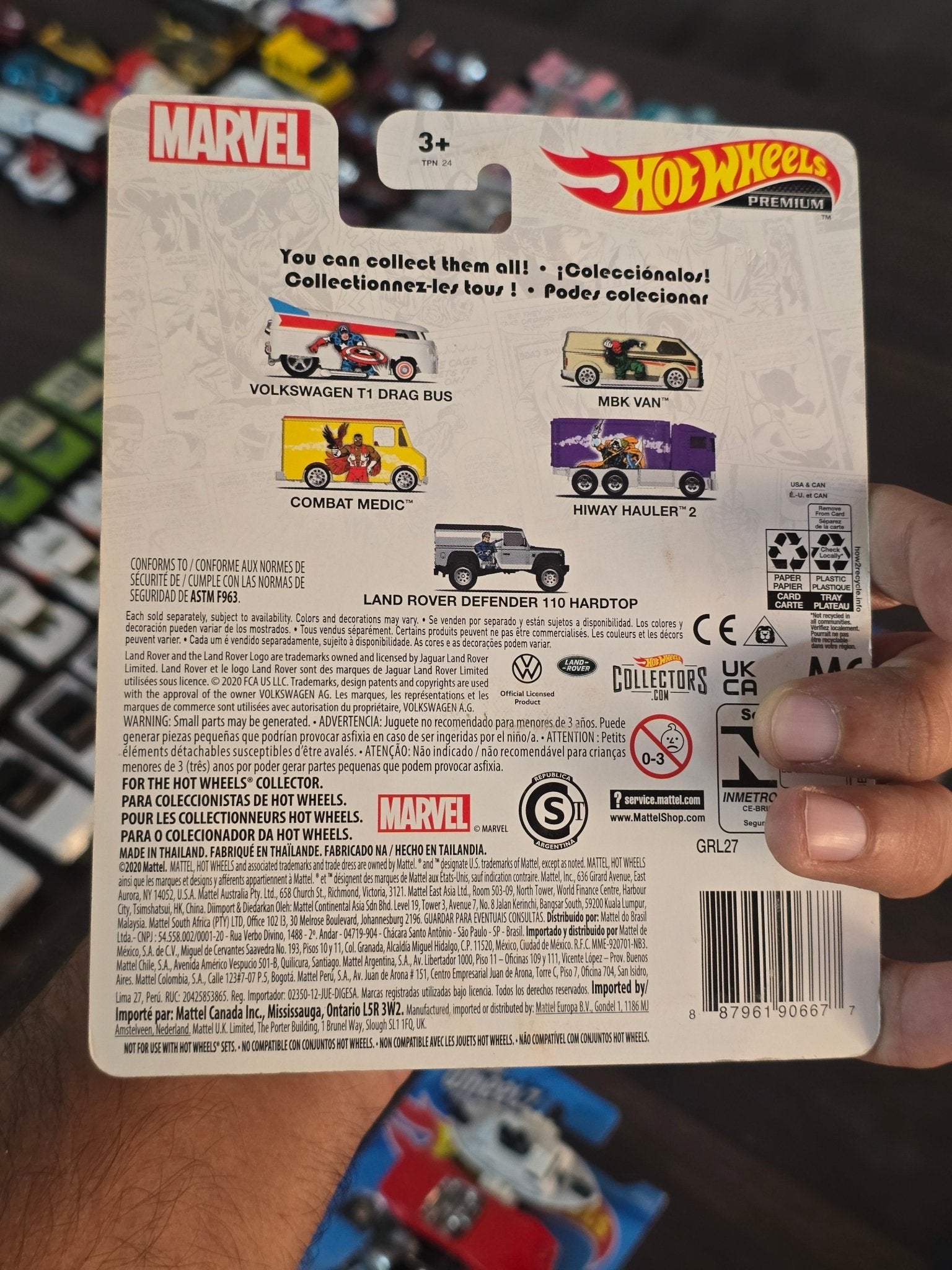 Premium Hot Wheels Marvel Avengers Falcon Combat Medic (Imported) - Kinder Logs