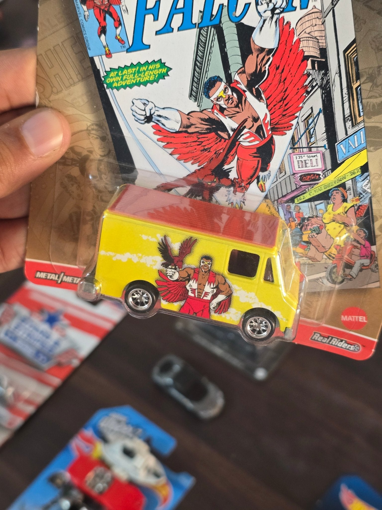 Premium Hot Wheels Marvel Avengers Falcon Combat Medic (Imported) - Kinder Logs