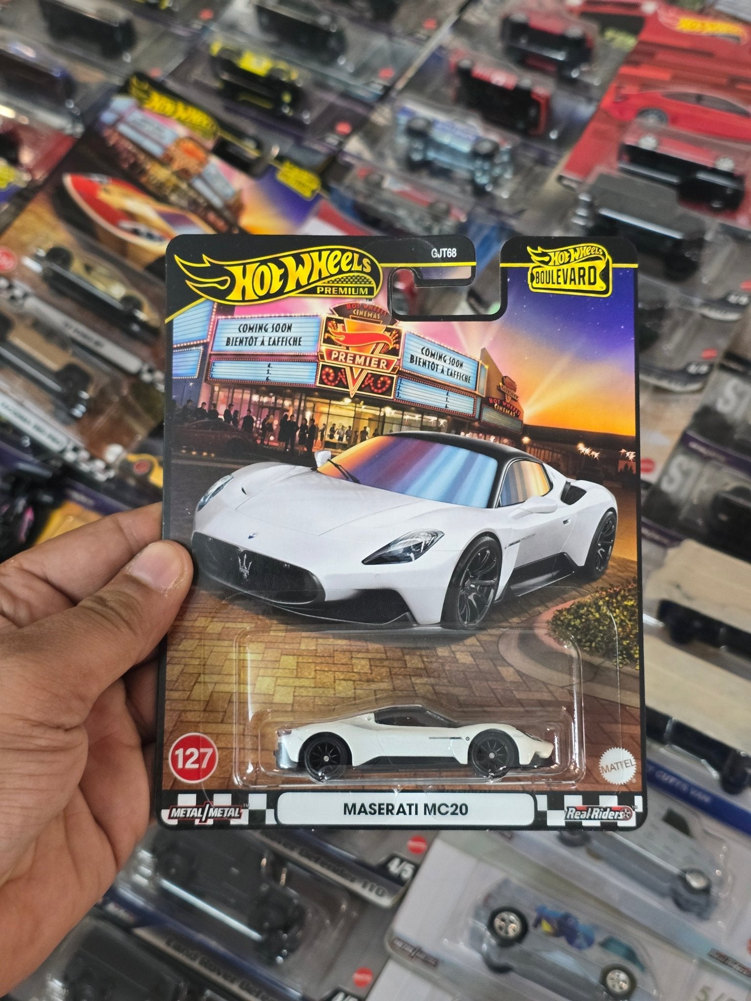 Premium Hot Wheels Maserati MC20 - Boulevard 127 (Imported) - Kinder Logs