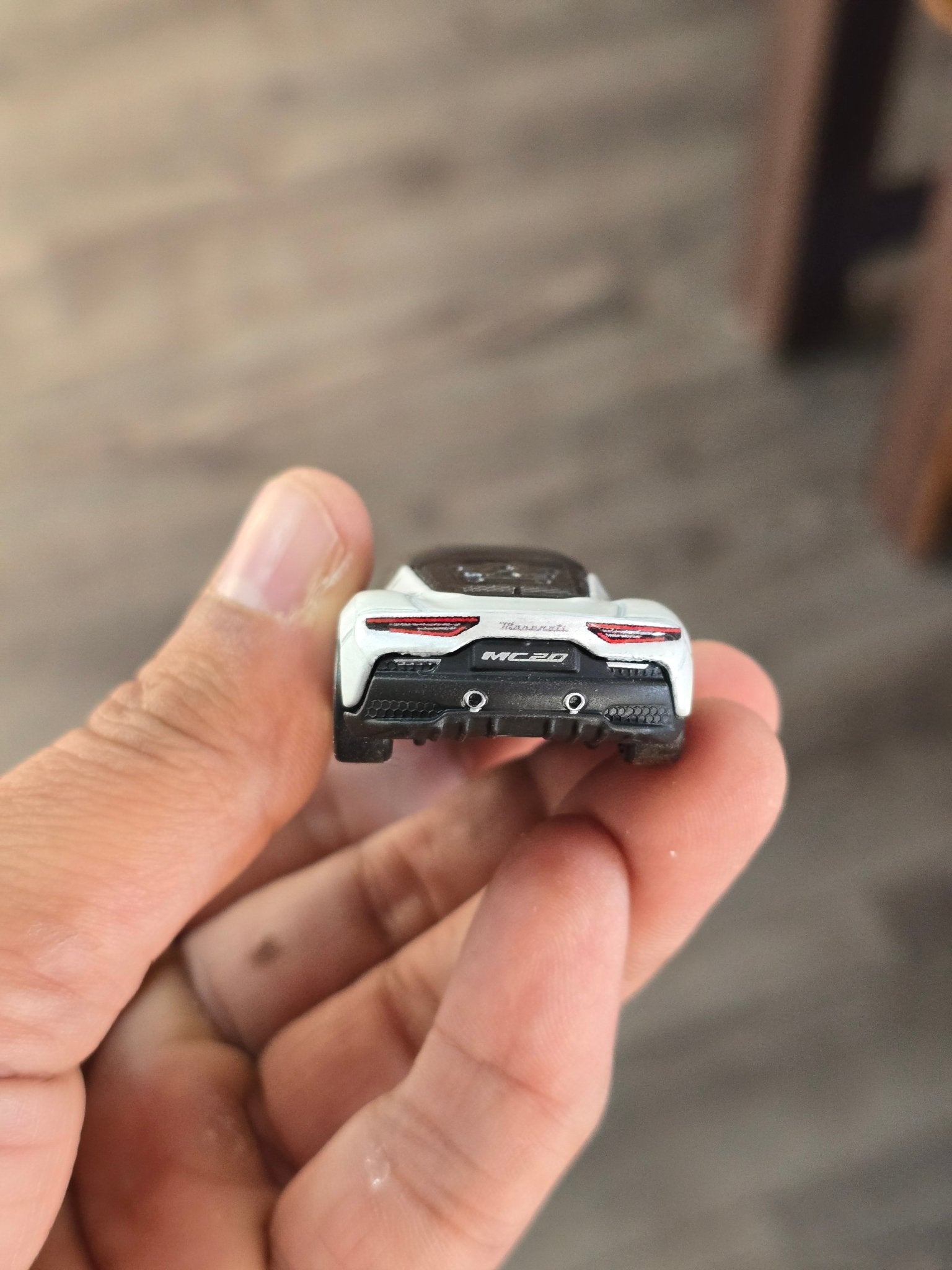 Premium Hot Wheels Maserati MC20 (Uncarded - New) - Kinder Logs