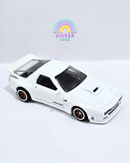 Premium Hot Wheels Mazda RX7 FC Pandem - White (Uncarded) - Kinder Logs