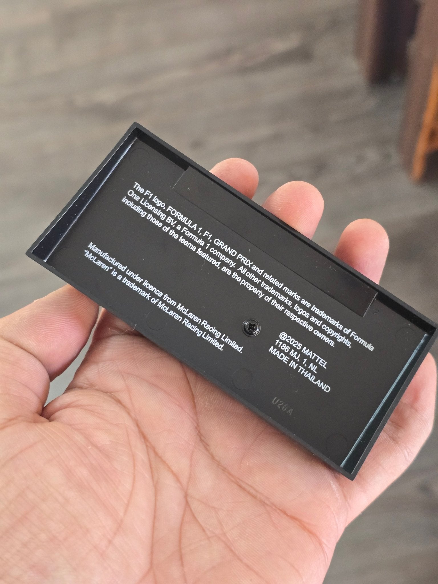 Premium Hot Wheels McLaren Formula 1 Team 4 (Uncarded - New) - Kinder Logs