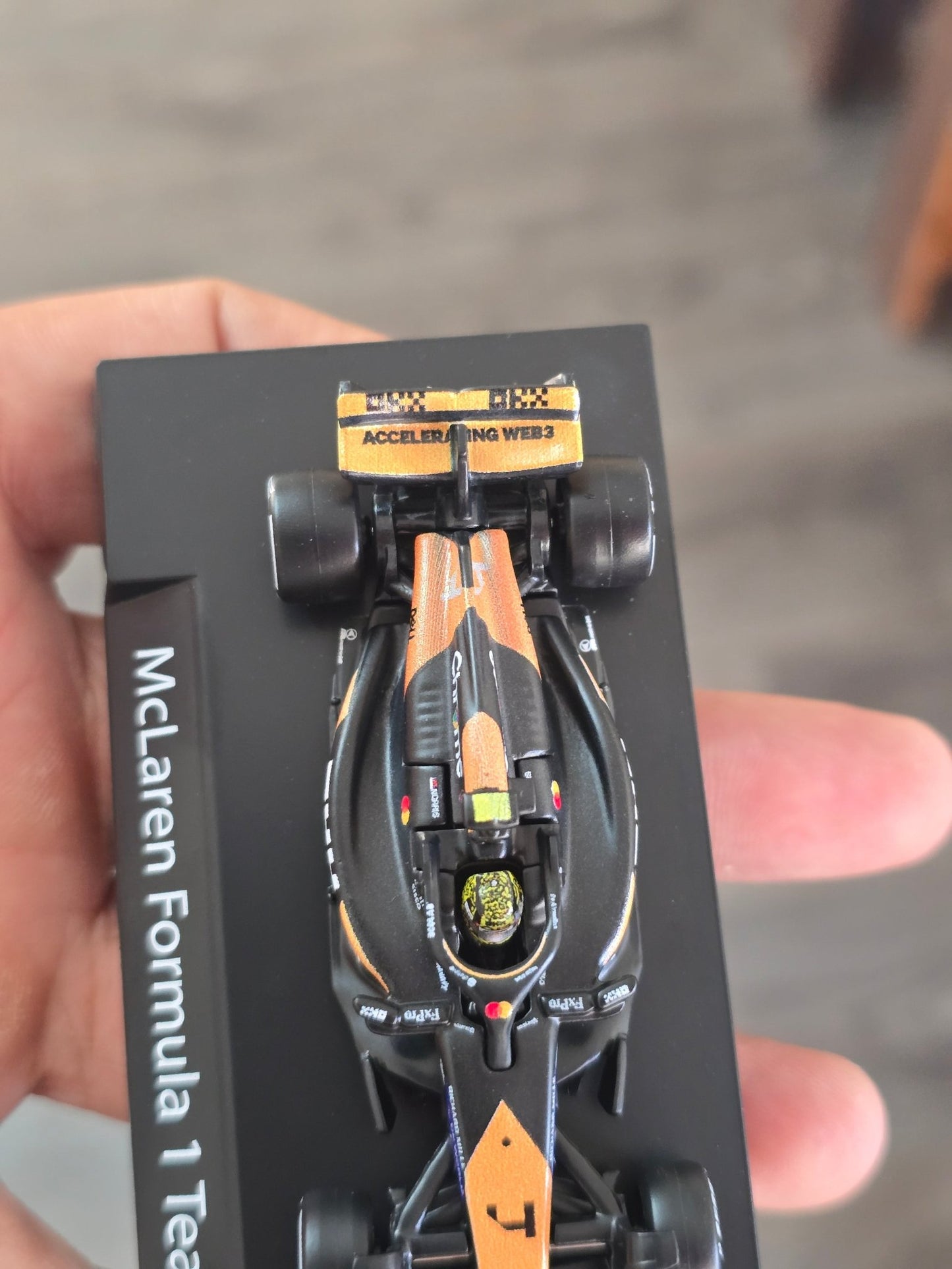 Premium Hot Wheels McLaren Formula 1 Team 4 (Uncarded - New) - Kinder Logs