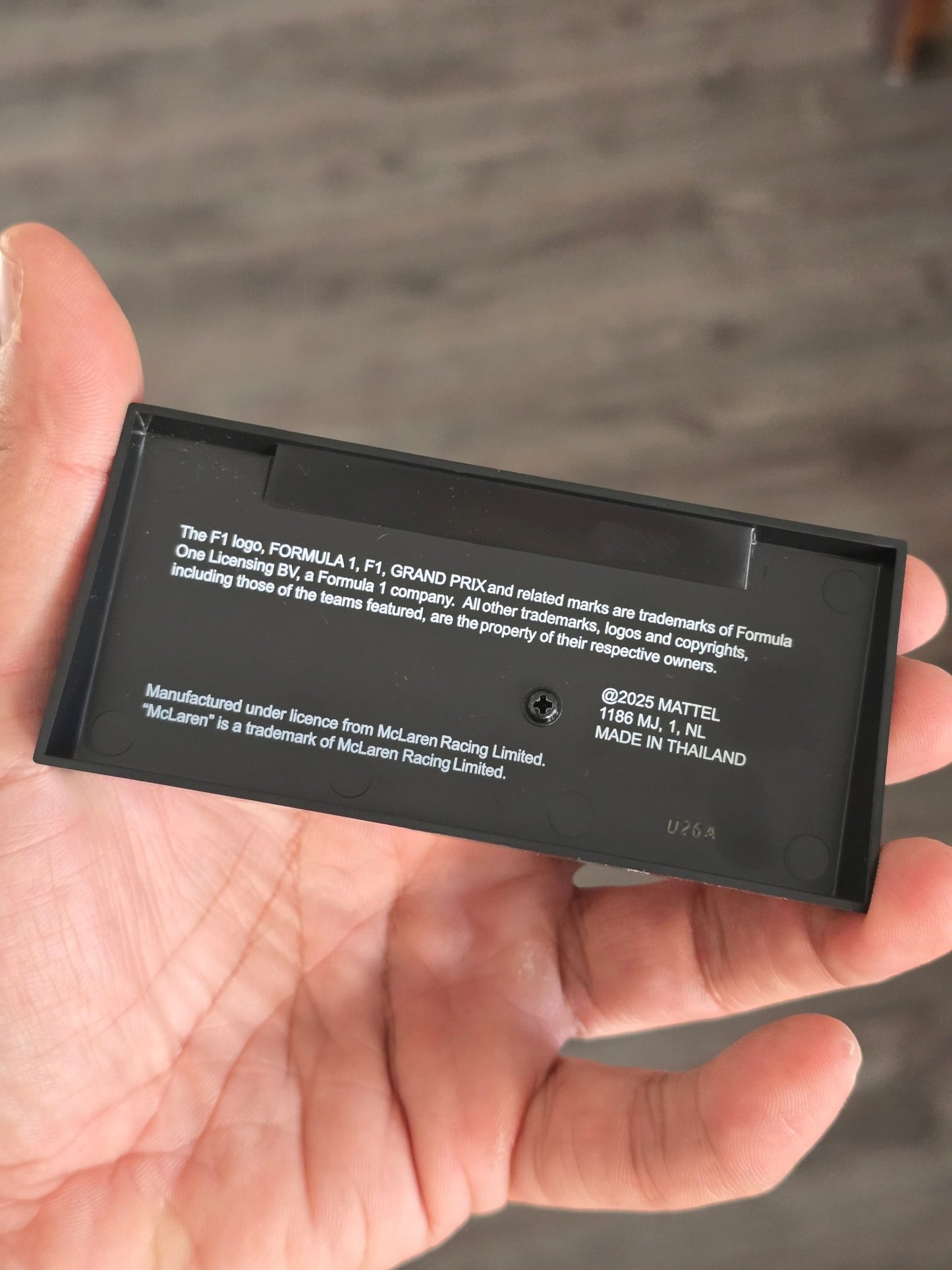 Premium Hot Wheels McLaren Formula 1 Team 81 (Uncarded - New) - Kinder Logs