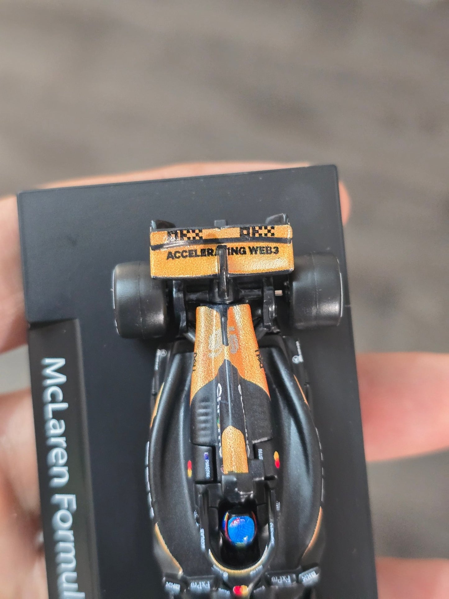 Premium Hot Wheels McLaren Formula 1 Team 81 (Uncarded - New) - Kinder Logs