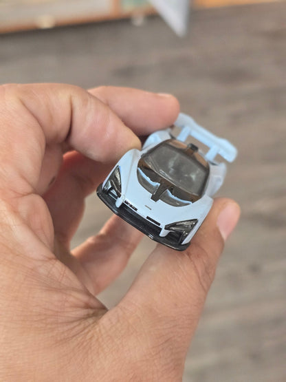 Premium Hot Wheels McLaren Senna (Pre - Owned) - Kinder Logs