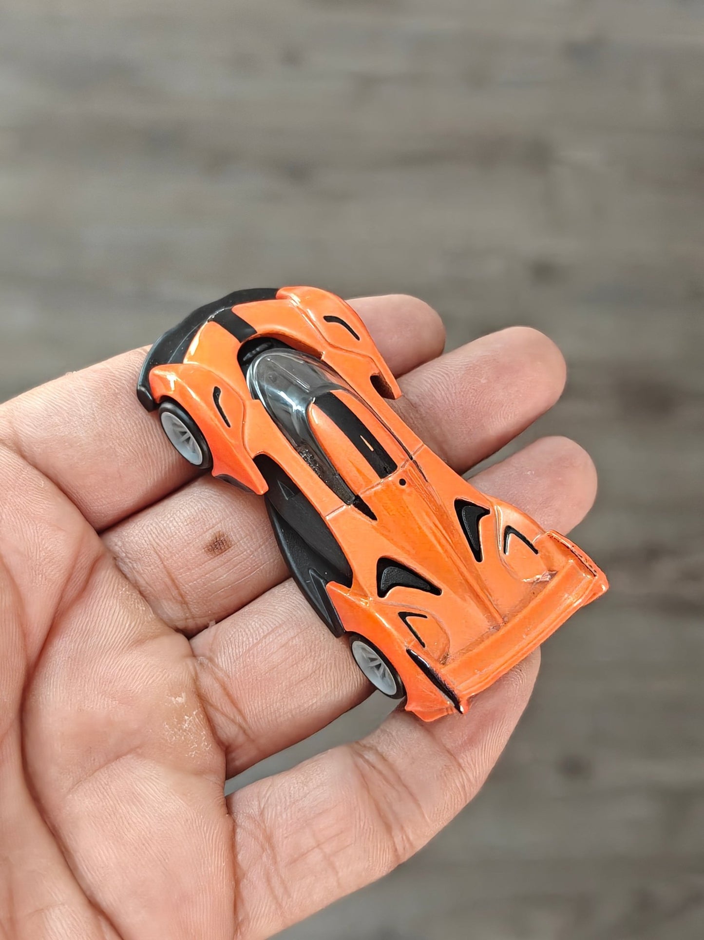 Premium Hot Wheels McLaren Solus GT - Orange (Uncarded - New) - Kinder Logs