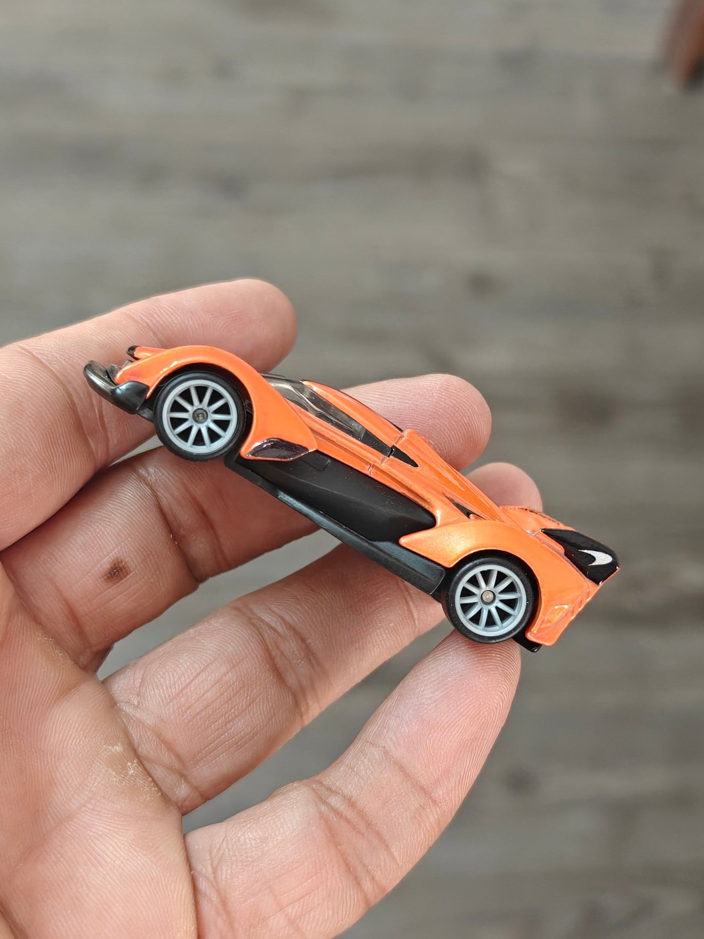 Premium Hot Wheels McLaren Solus GT - Orange (Uncarded - New) - Kinder Logs