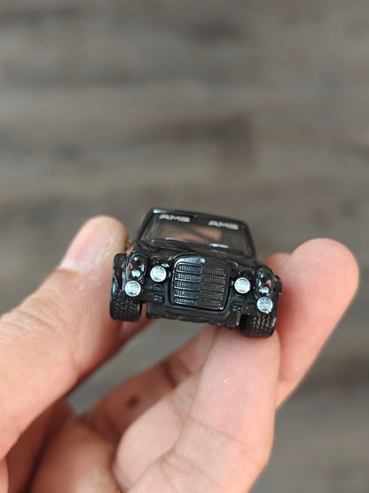 Premium Hot Wheels Mercedes - Benz 300 SEL 6.8 AMG - Black (Uncarded - New) - Kinder Logs