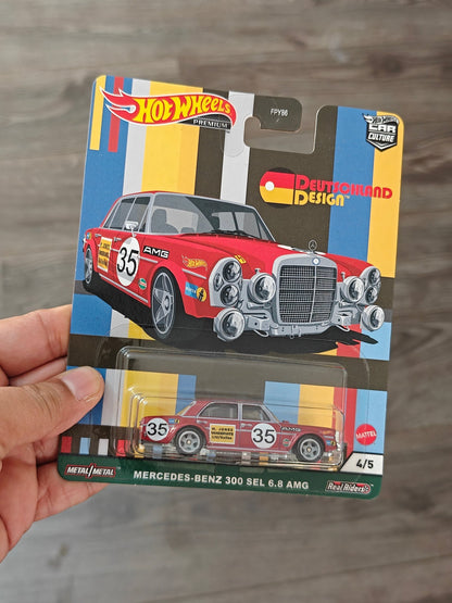 Premium Hot Wheels Mercedes - Benz 300 SEL 6.8 AMG - Deutschland Design (Imported) - Kinder Logs