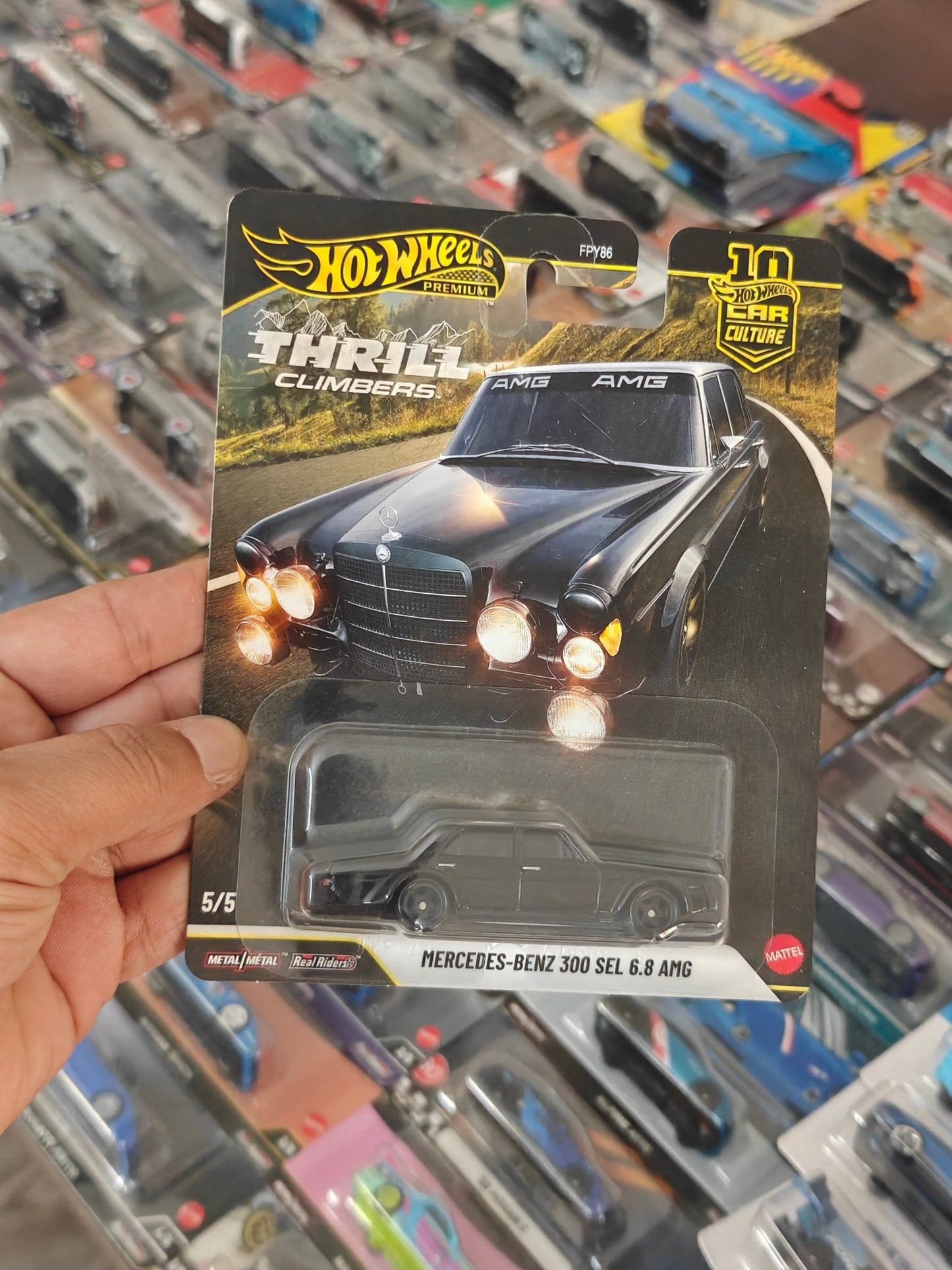 Premium Hot Wheels Mercedes - Benz 300 SEL 6.8 AMG - Thrill Climbers (Imported) - Kinder Logs