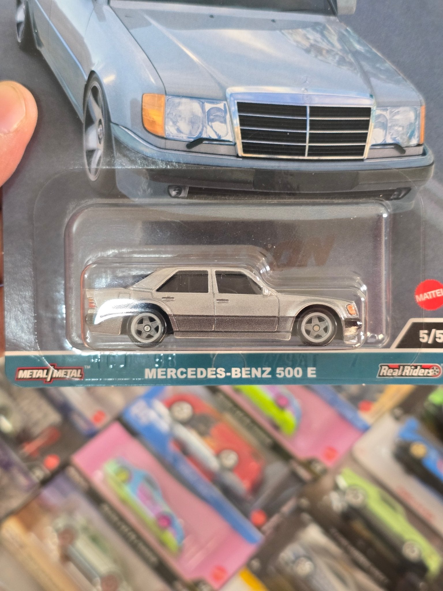 Premium Hot Wheels Mercedes - Benz 500 E (Imported) - Kinder Logs