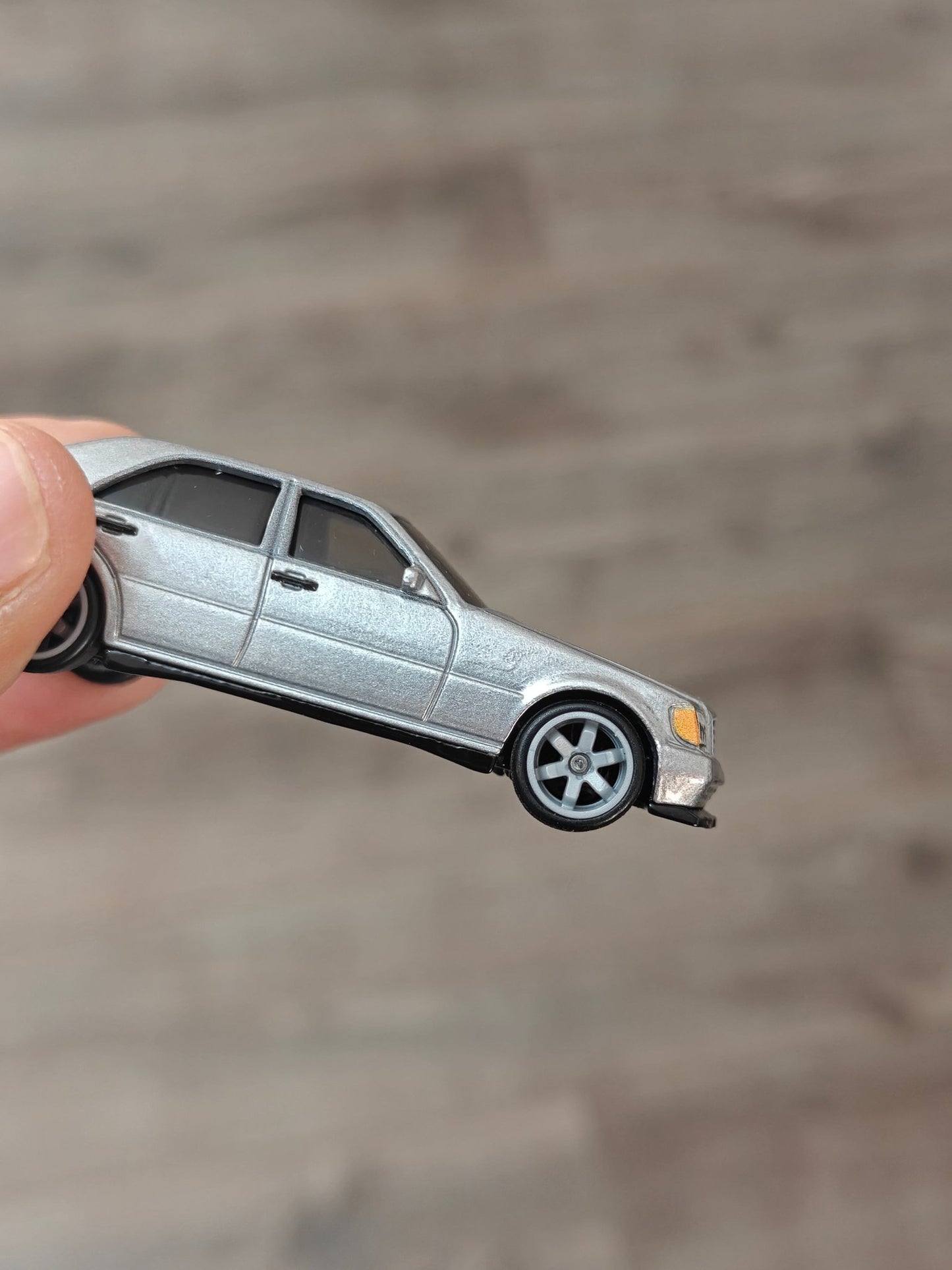 Premium Hot Wheels Mercedes - Benz 500 SEL - Silver (Uncarded - New) - Kinder Logs