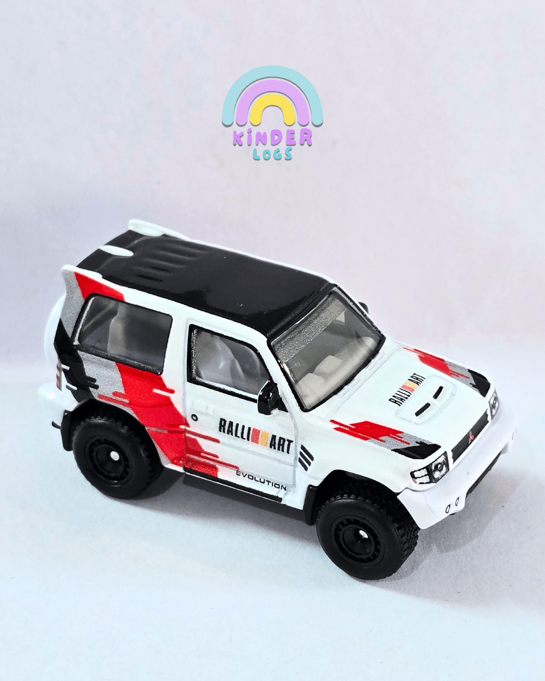Premium Hot Wheels Mitsubishi Pajero Evolution - White (Uncarded - New) - Kinder Logs