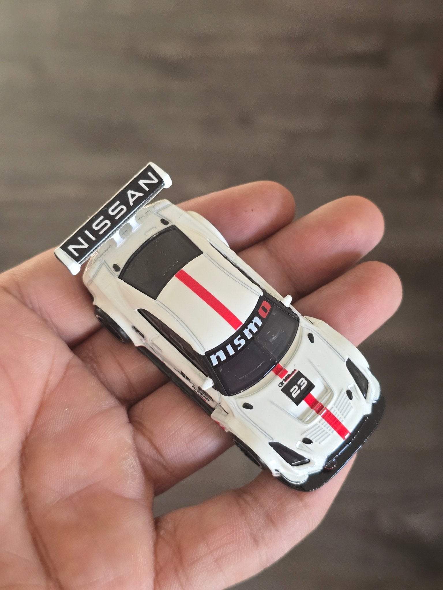 Premium Hot Wheels Nissan GT - R Nismo GT3 (Uncarded - New) - Kinder Logs