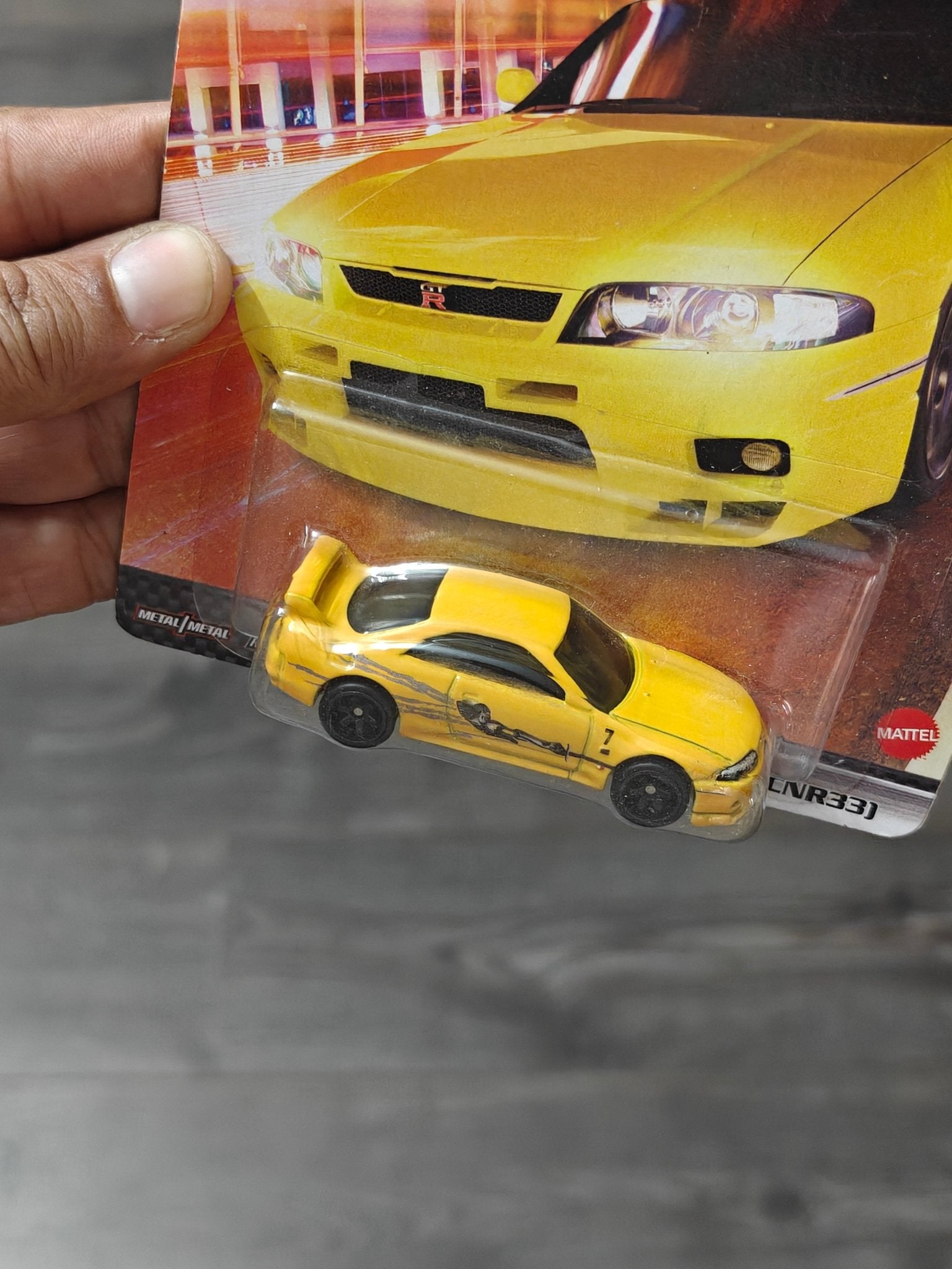 Premium Hot Wheels Nissan Skyline GT - R (BCNR33) - Fast & Furious - Kinder Logs