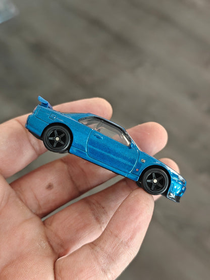 Premium Hot Wheels Nissan Skyline GT - R BNR34 - Blue (Uncarded - New) - Kinder Logs