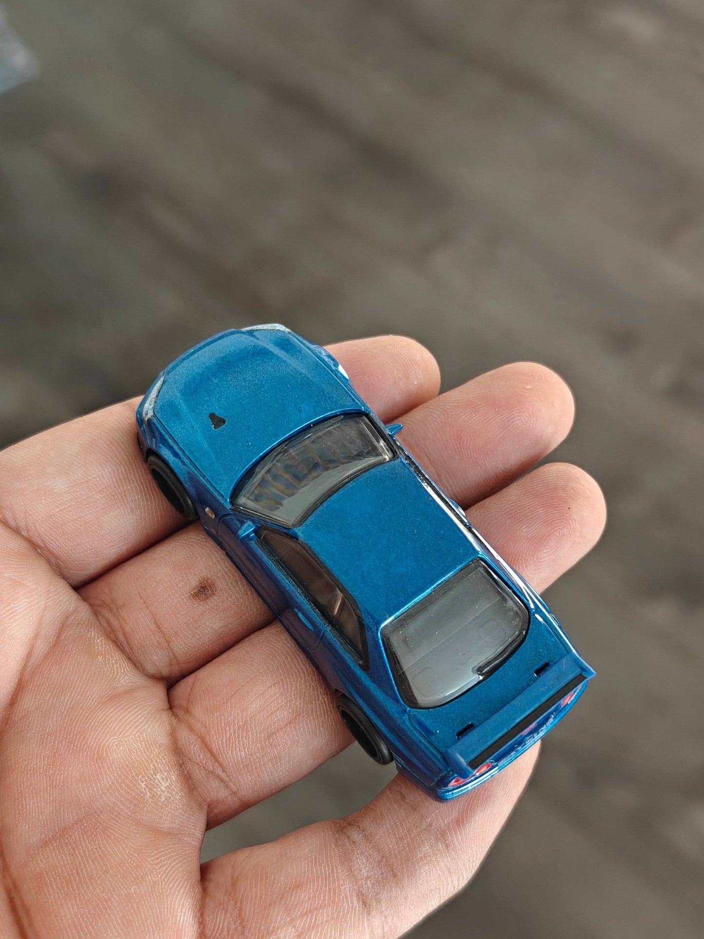 Premium Hot Wheels Nissan Skyline GT - R BNR34 - Blue (Uncarded - New) - Kinder Logs