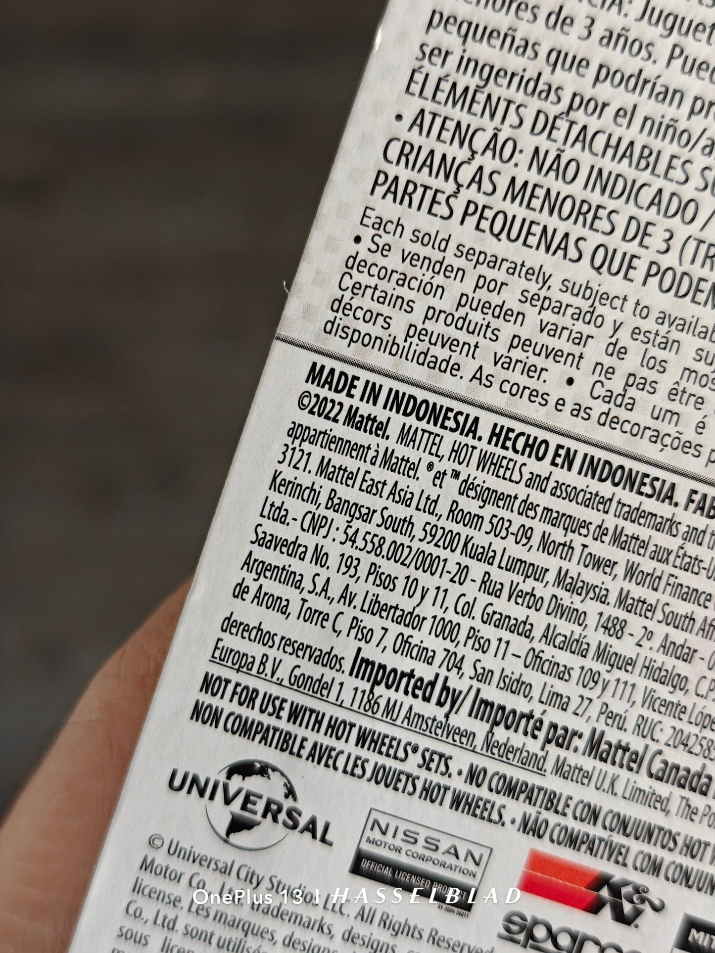 Premium Hot Wheels Nissan Skyline GT - R BNR34 (Paul Walker Edition) - Kinder Logs