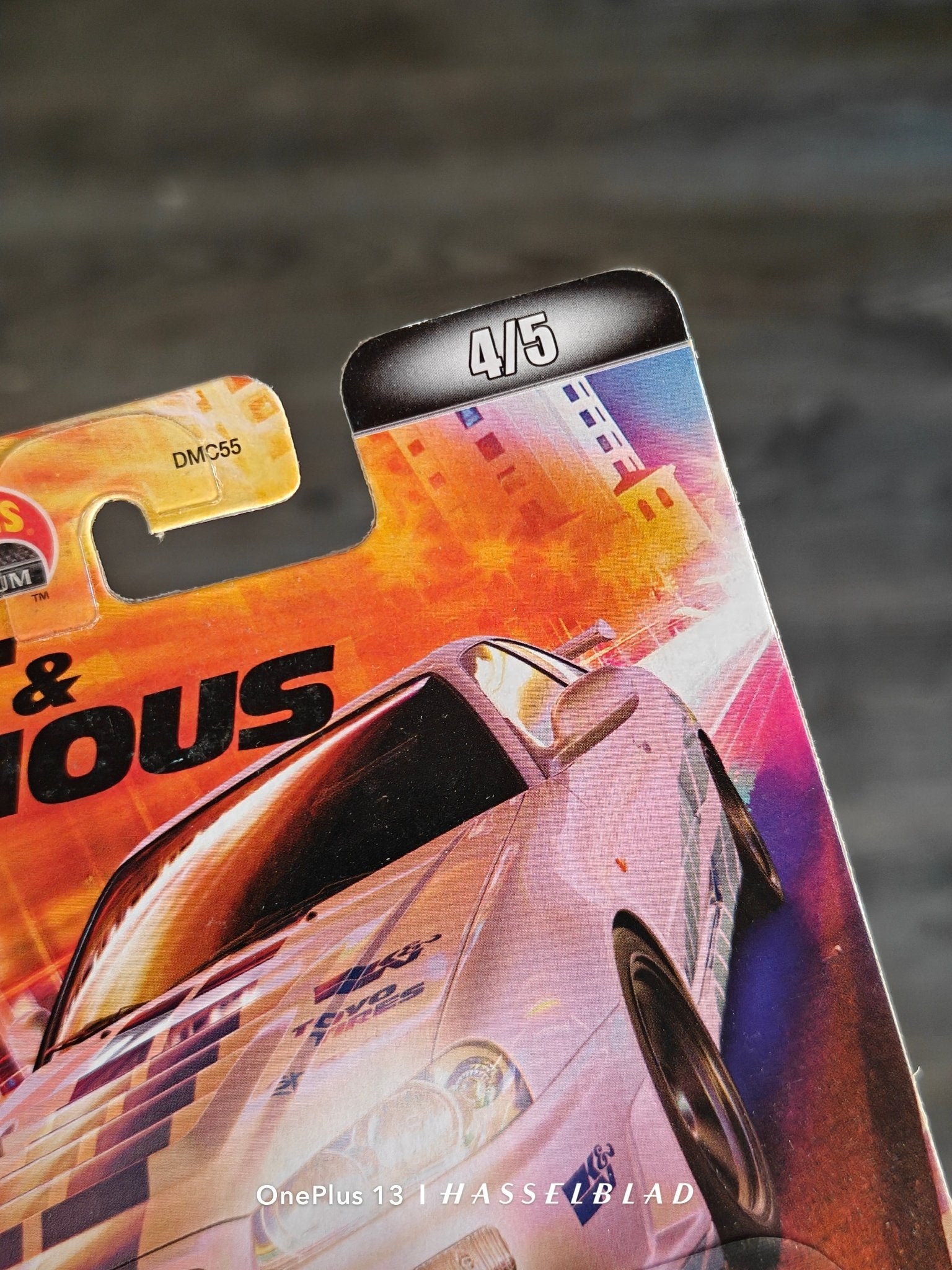 Premium Hot Wheels Nissan Skyline GT - R BNR34 (Paul Walker Edition) - Kinder Logs