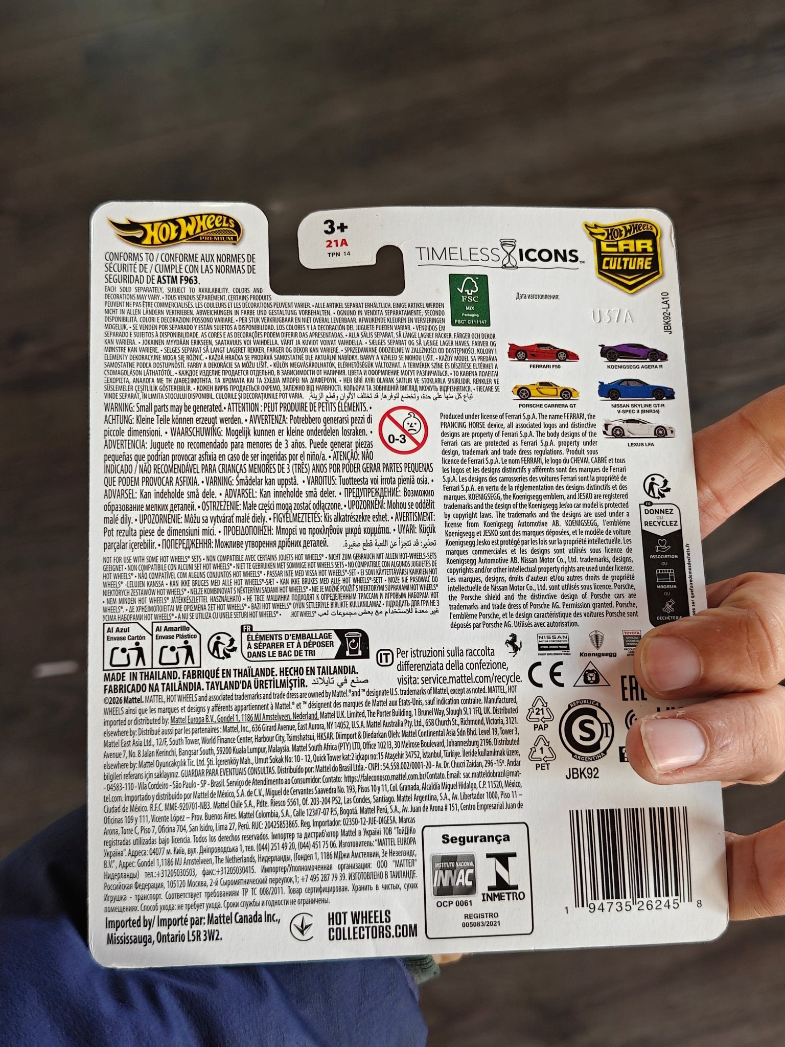 Premium Hot Wheels Nissan Skyline GT - R BNR34 V - Spec II - Blue - Timeless Icons (Imported) - Kinder Logs